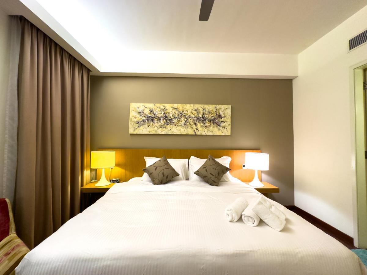 Klcc Suites By Nhb Kuala Lumpur Zewnętrze zdjęcie