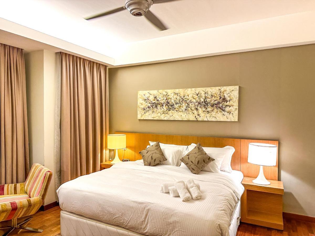 Klcc Suites By Nhb Kuala Lumpur Zewnętrze zdjęcie