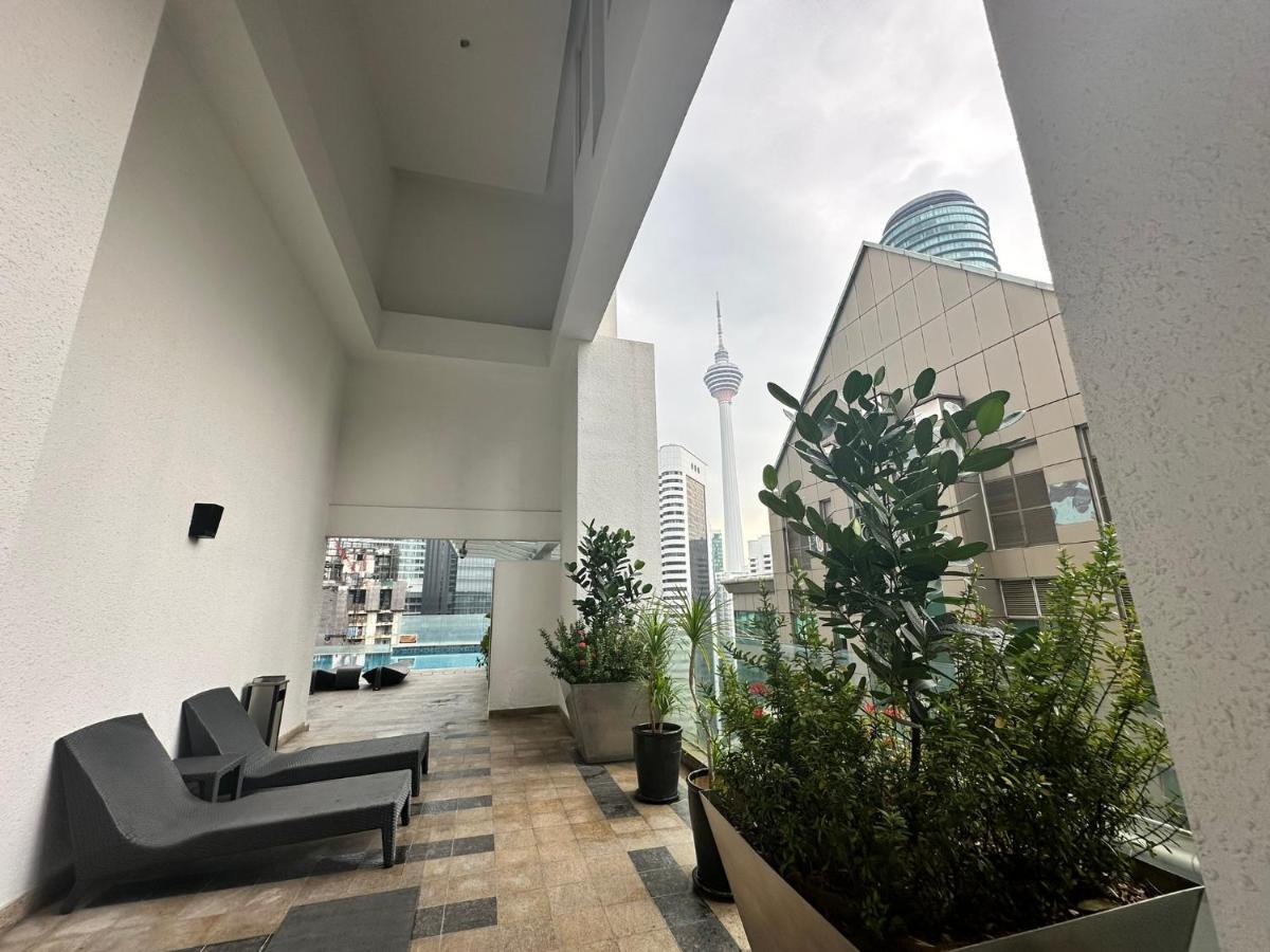 Klcc Suites By Nhb Kuala Lumpur Zewnętrze zdjęcie